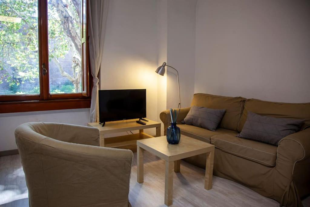 Marignoli Loft Near Borghese, Explore Rom
